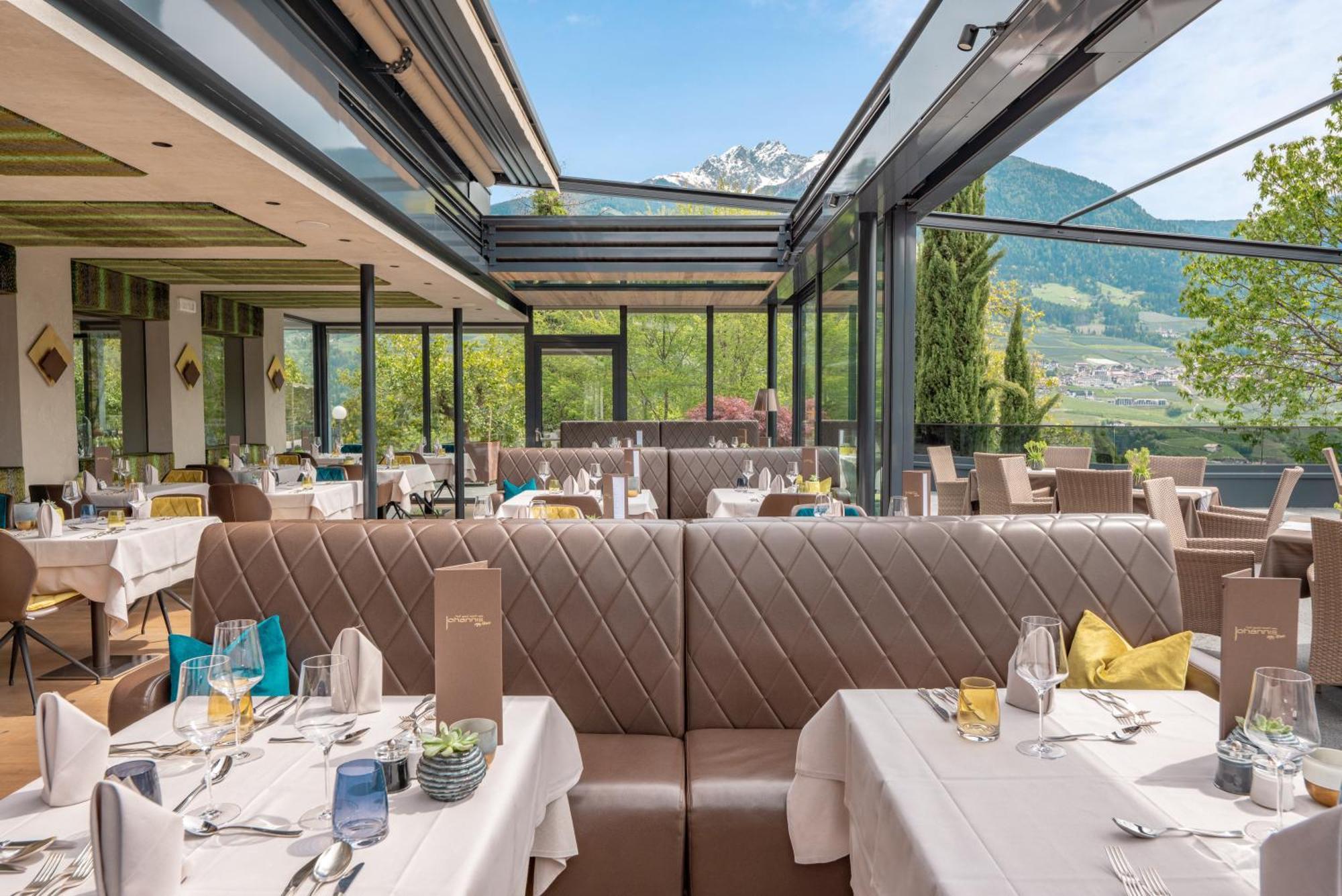 Johannis Hotel 4*